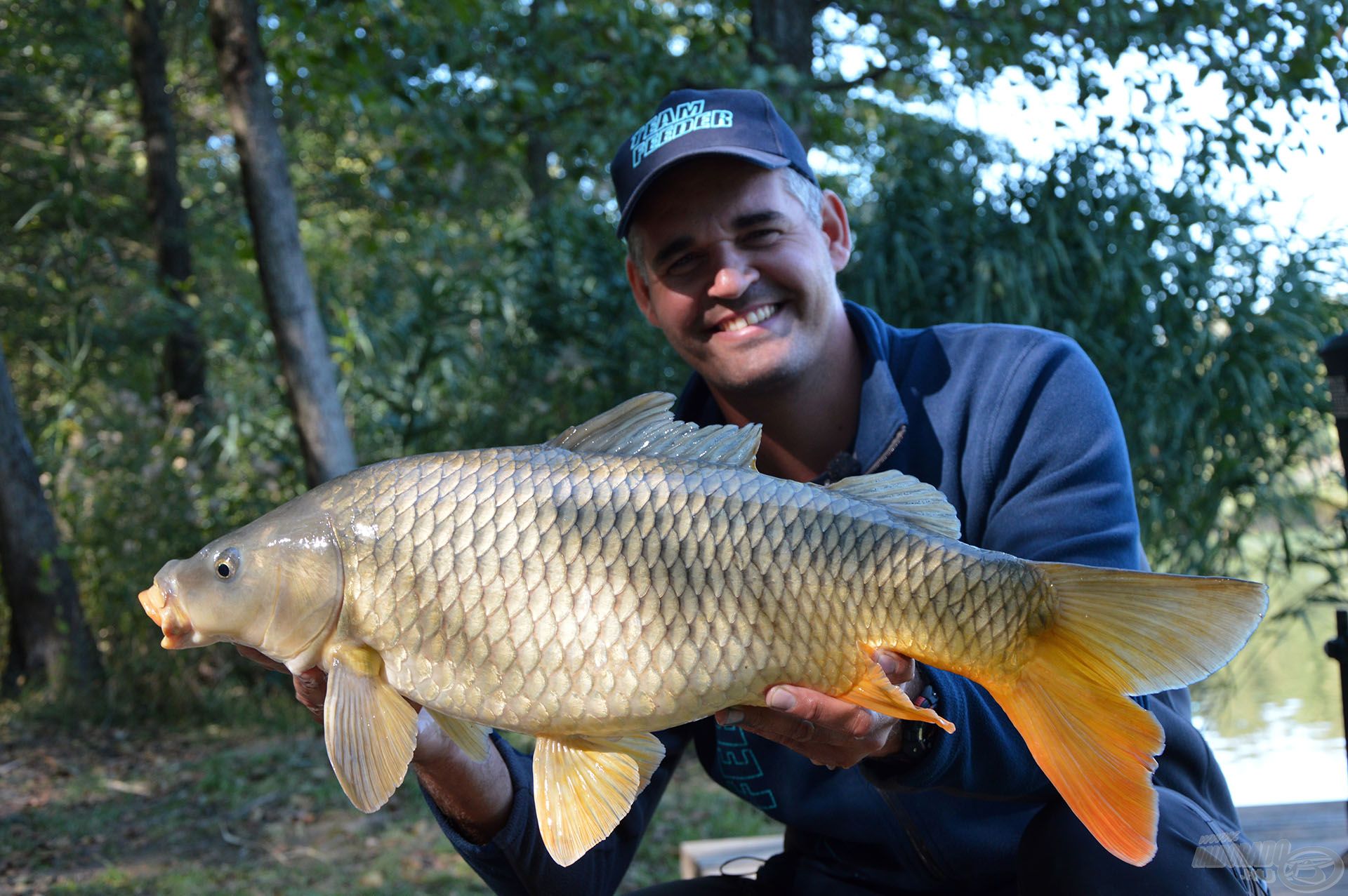 Az ilyen méretű halak fárasztása maradandó élmény a Royal Method Carp bottal