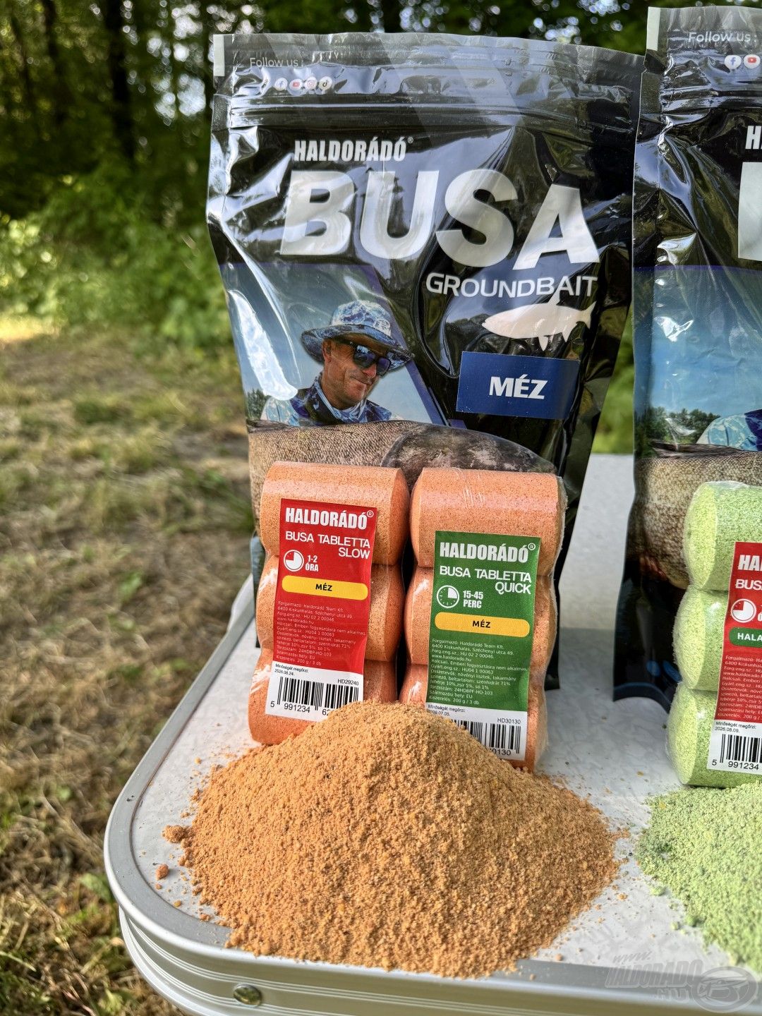 A Busa - Méz kellemes méz aromájú, narancssárga színű keverék