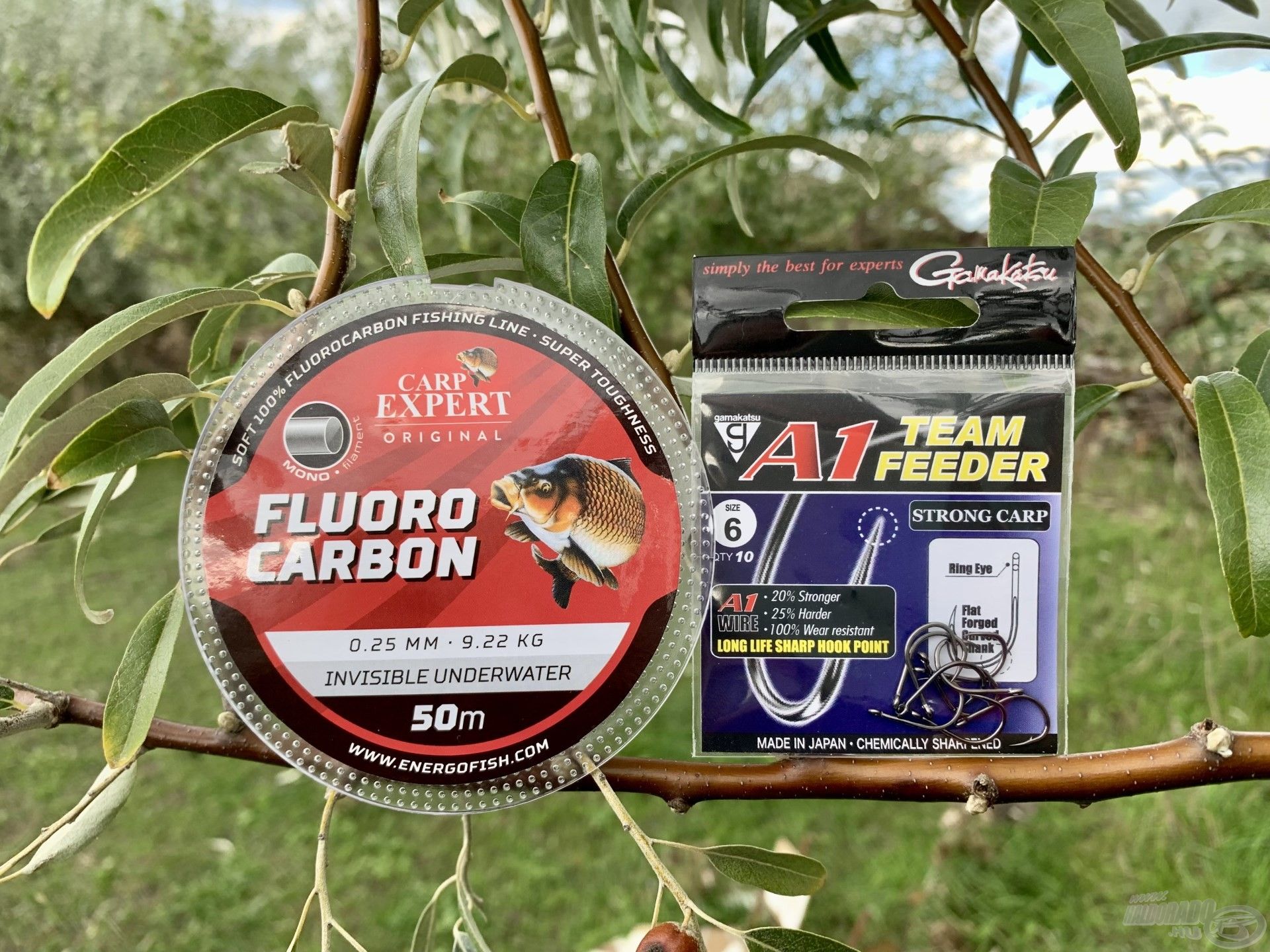 A horogelőkémet fluorocarbon zsinórból kötöttem erős, micro szakállas horoggal