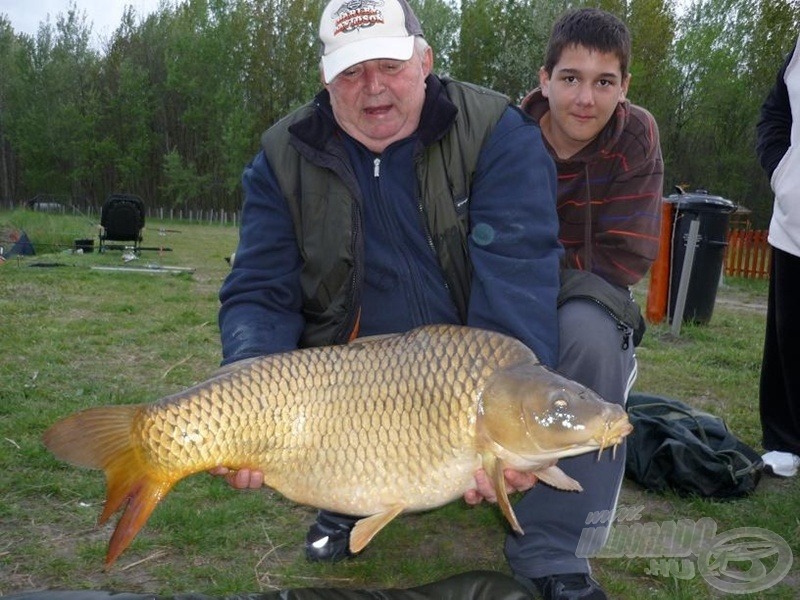 A 2010-es „rekorderek”, a kifogott halaik nagyságsorrendjét tekintve: Juhász Sándor, 12,62 kg