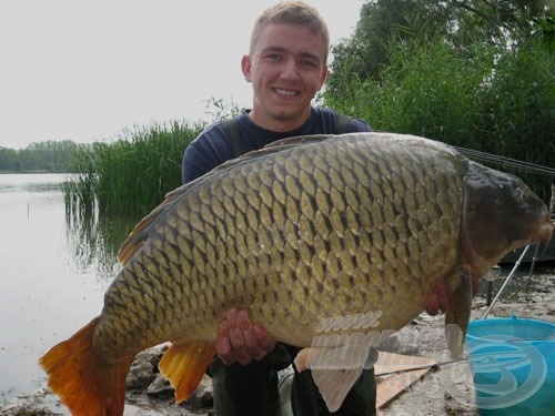 Ádám a majd 22 kg-os gyönyörű tőponttyal