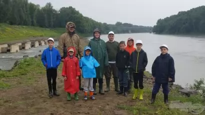 Haldorádó Matula Horgásztábor élménybeszámoló 1. rész - Kérészrajzás és hal mozi a hallépcsőbenTisza-tó; Sarud - az Élményfalu