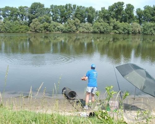 Az etetést célszerű a horgászhely alá tervezni