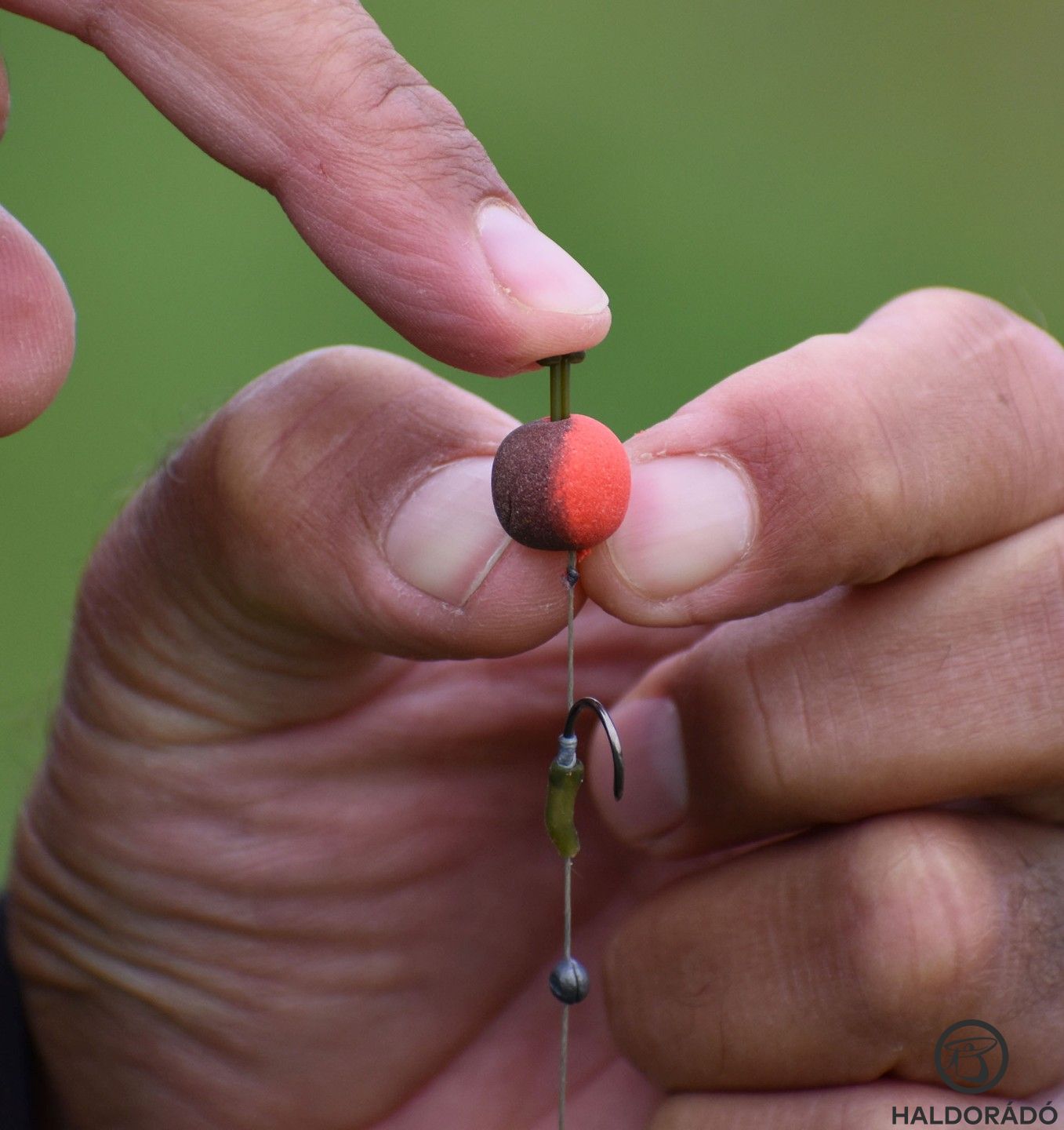 A „V” alakú stopper segít abban is, hogy a csali-horog távolságot meg tudjuk növelni