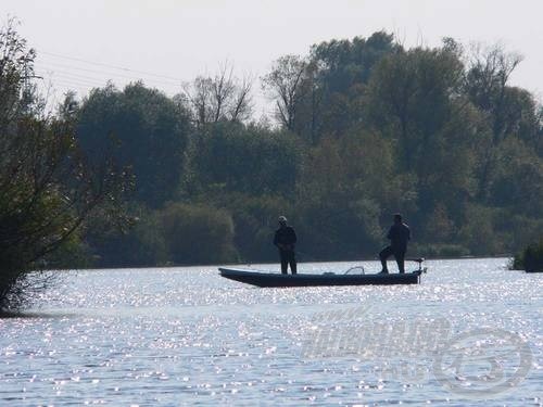 A szeles, felhős időben azért néha melengetett a napsugár