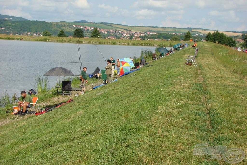 Gát, a torkolat felől ...