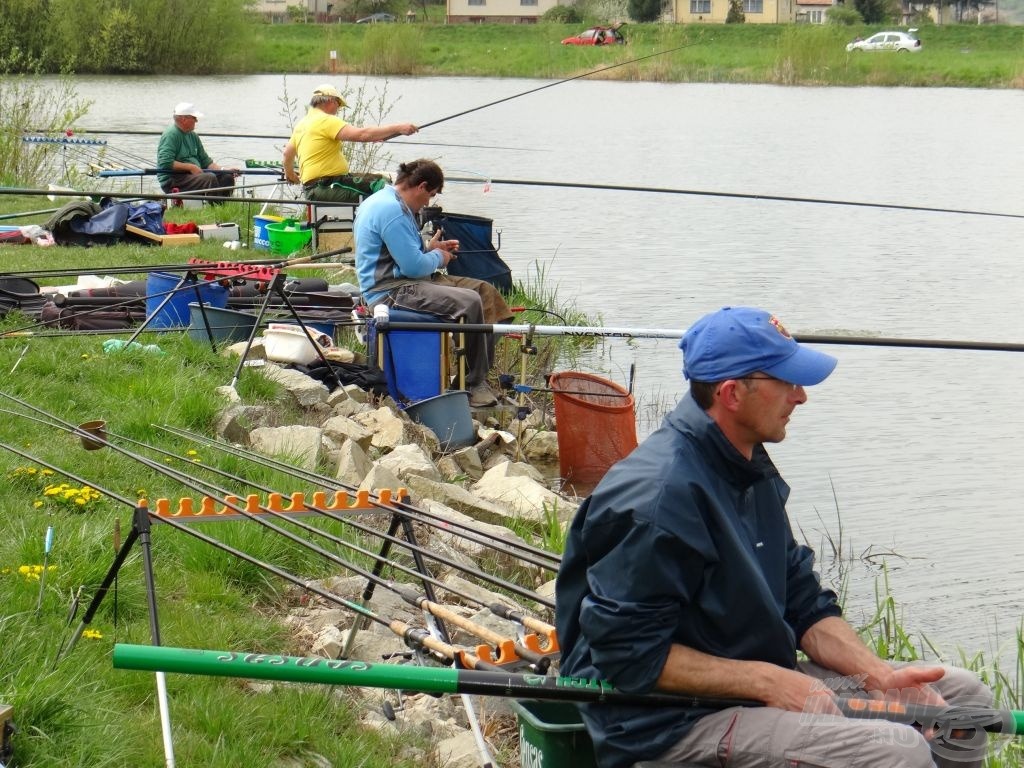 Munkában a H szektor