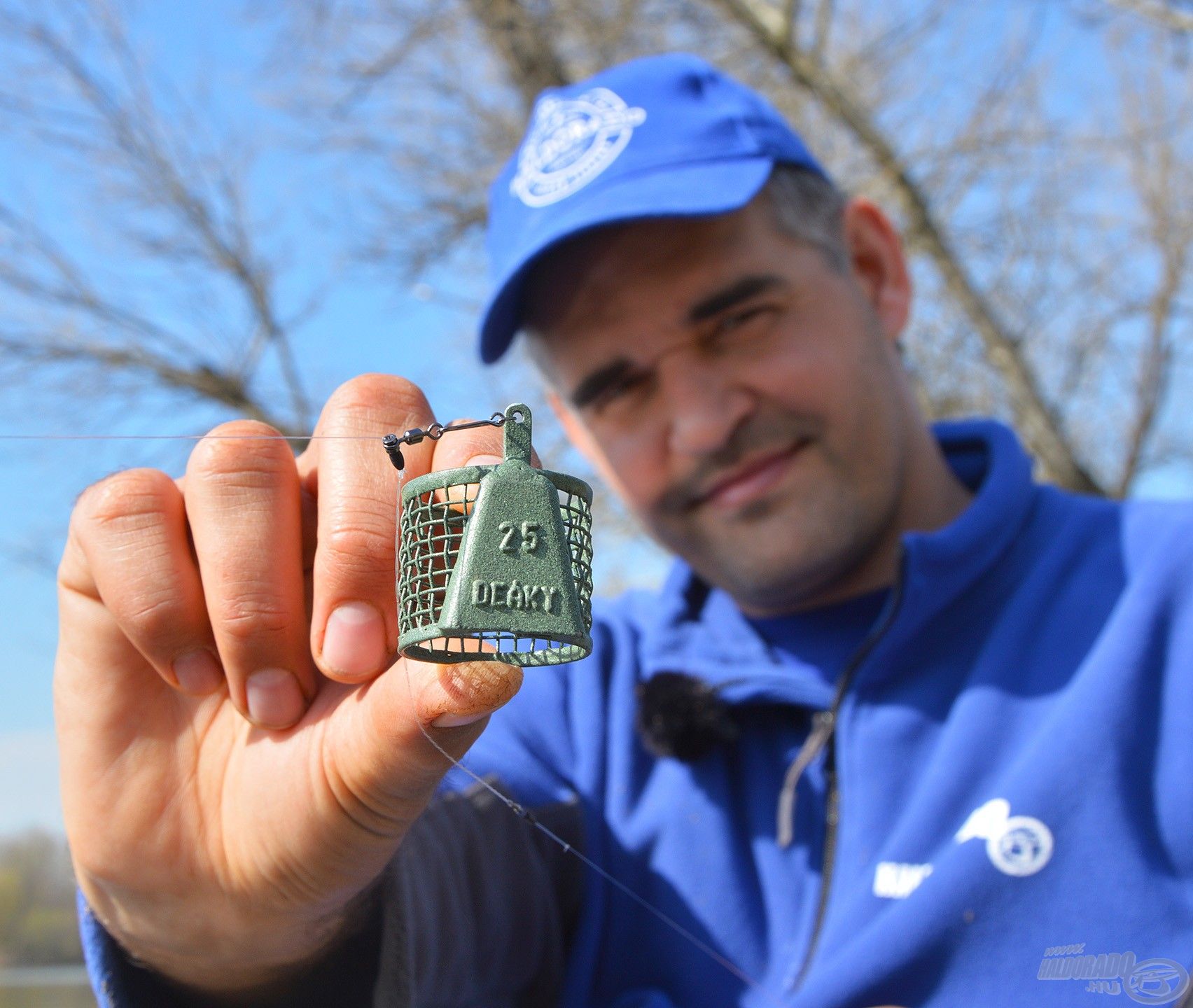 25 grammos Tufty Feeder kosár bőven elegendő, hogy megálljon a mérsékelt áramlásban