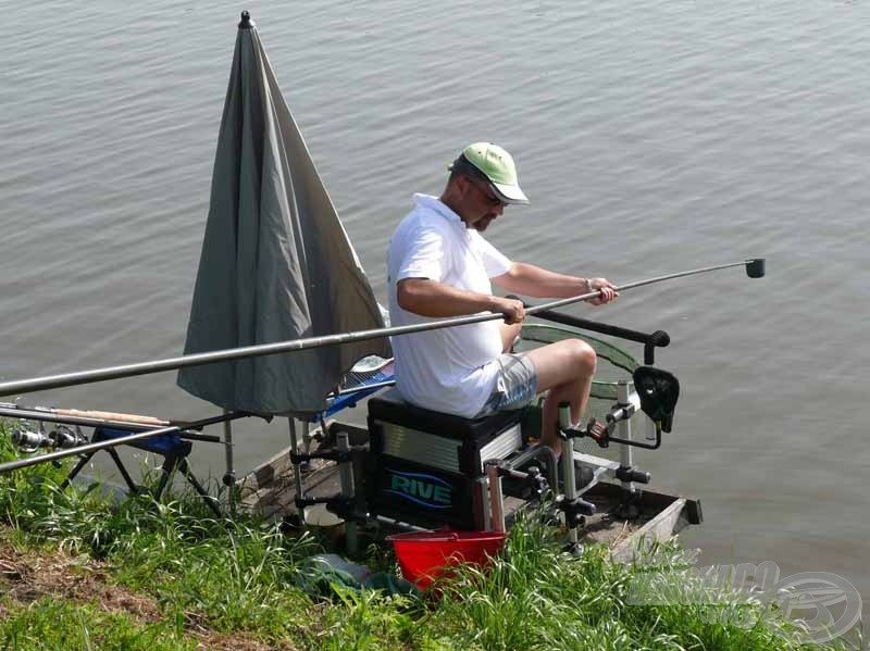 Elsősorban matchbottal kezdett mindenki, de rakósra is alapoztak a versenyzők