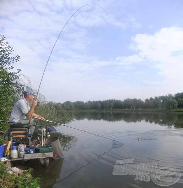 Elsősorban matchbottal kezdett mindenki, de rakósra is alapoztak a versenyzők