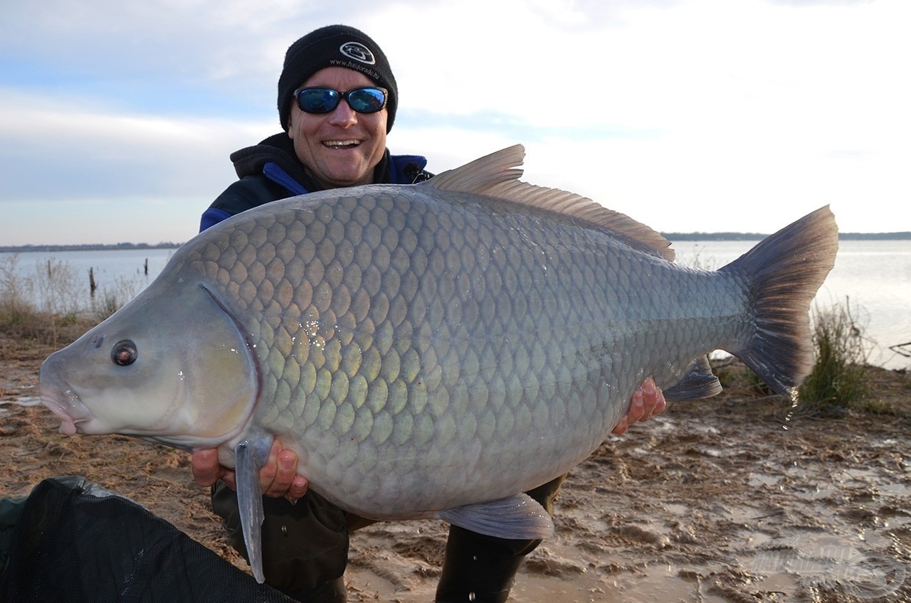 Az óriás súlya 20,44 kg