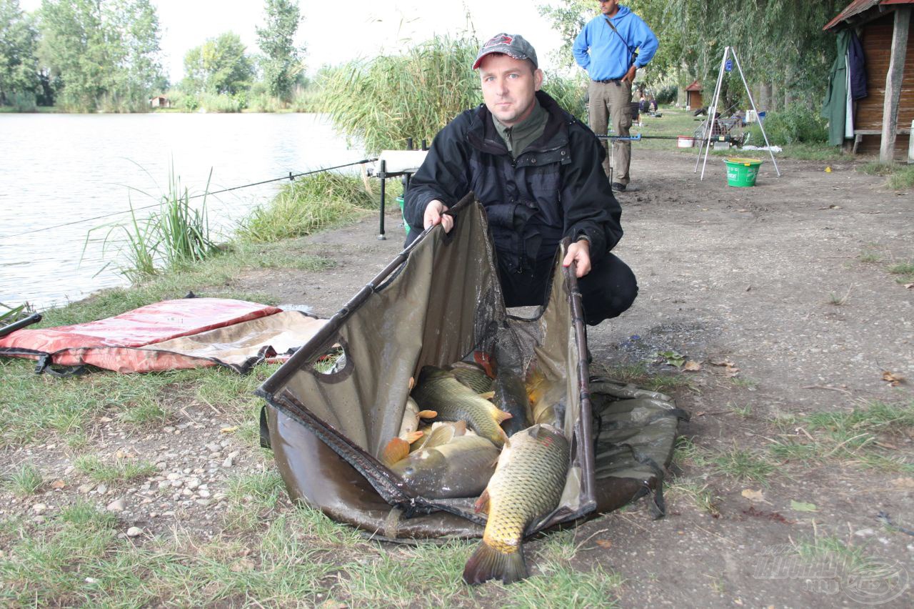 Oroszi Gábor 34 kg feletti fogással vezeti a B szektort