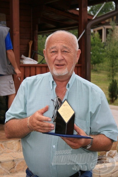 Plachy György, a verseny ötletgazdája Hűség és Barátság díjat kapott