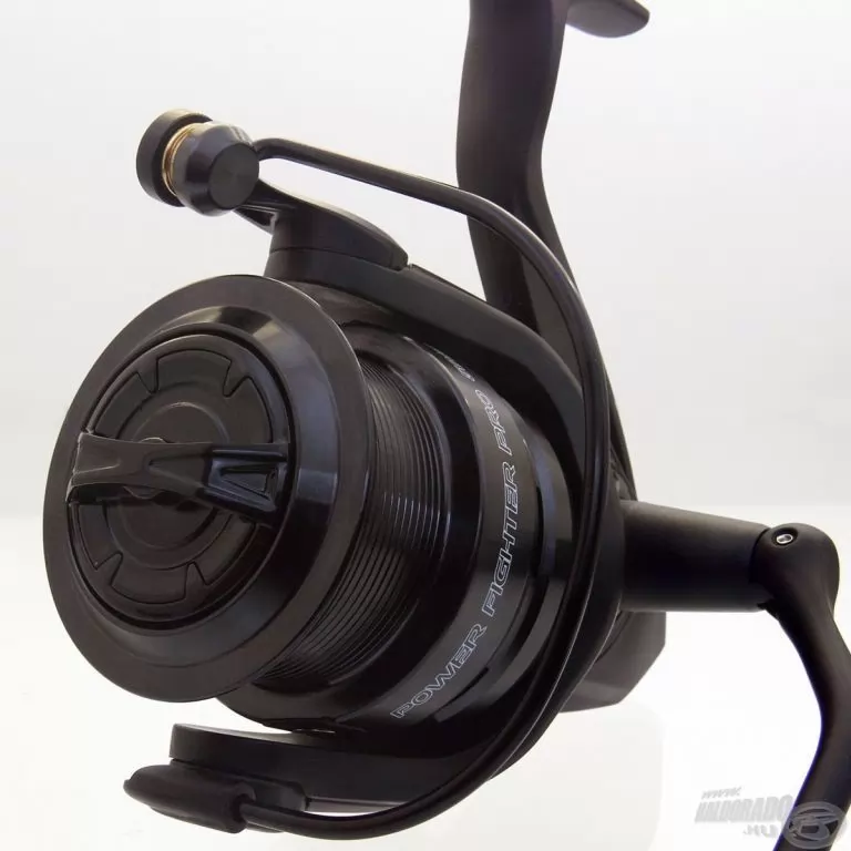 By Döme TEAM FEEDER Power Fighter Pro 5000 orsó páros + Sátorlámpa / 2