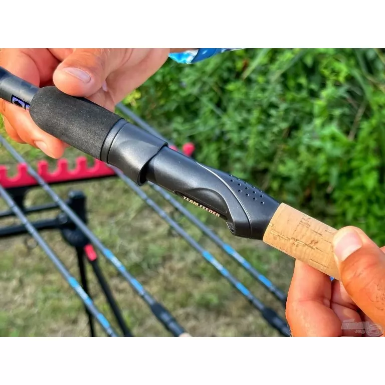 By Döme TEAM FEEDER Tornado Power Carp 360MH horgászbot / 12
