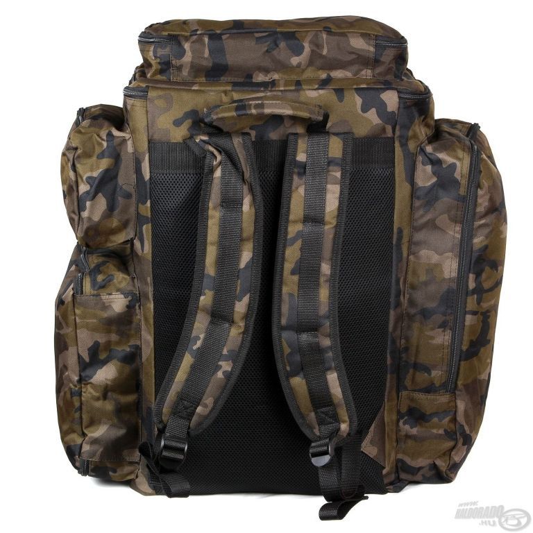 CARP ACADEMY Camo Hátizsák XL