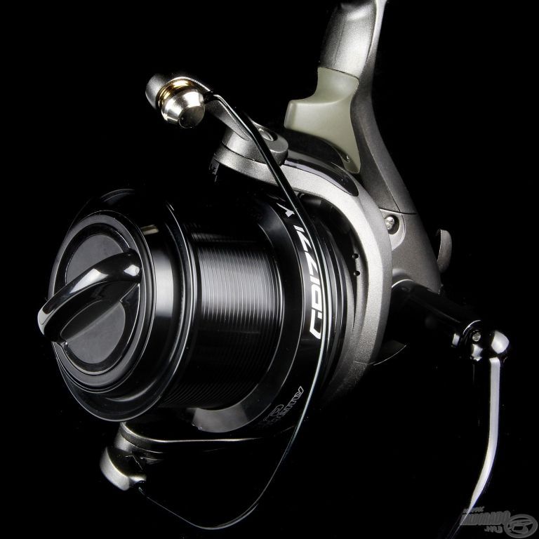 CARP ACADEMY Grizzly Spod 8000 + Ajándék