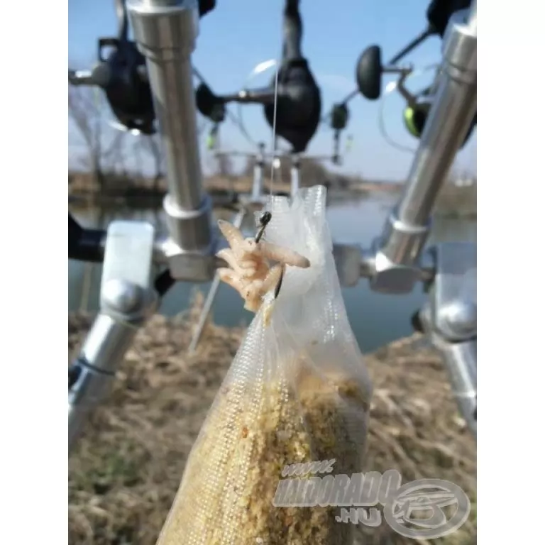 CARP ACADEMY PVA Zacskó lyukkal S CARP ACADEMY PVA Zacskó lyukkal S