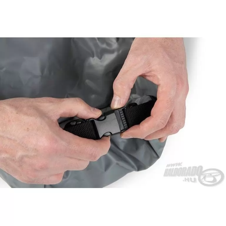 FOX Rage Voyager Dry Bag 30 L FOX Rage Voyager Dry Bag 30 L