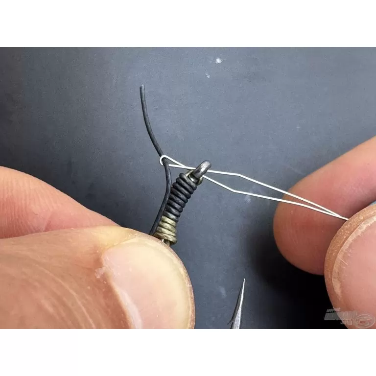 HALDORÁDÓ Hook Eye Threader - Zsinórbefűző, amely a legkisebb lyukakba is befér / 4