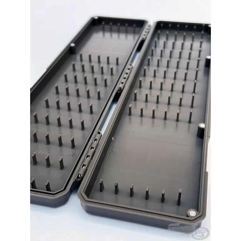 HALDORÁDÓ MF Rig Board Box - Long - Feeder előketartó doboz hosszú / 12