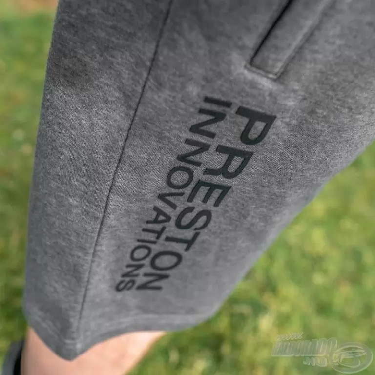 PRESTON Lightweight Jogger Short XL / 4